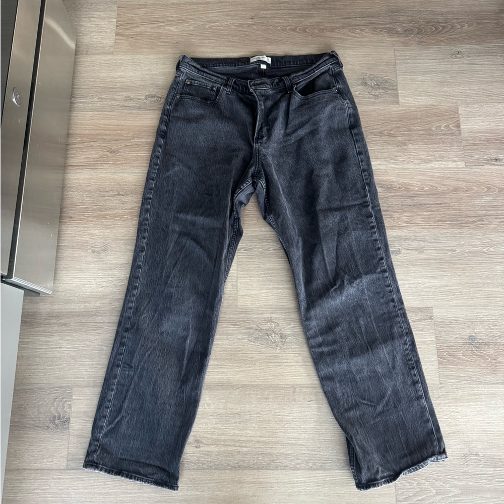 Abercrombie & Fitch Dark Gray Relaxed Jeans 32/14
